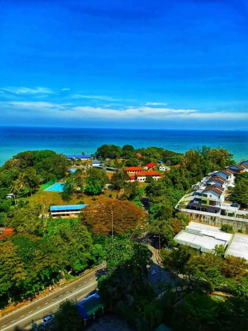 Airbnb At Sri Sayang Batu Ferringhi Beach מראה חיצוני תמונה